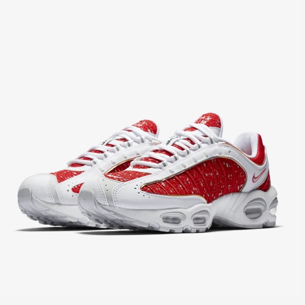 Supreme x Nike Air Max Tailwind IV Red White - Picture 16 of 16